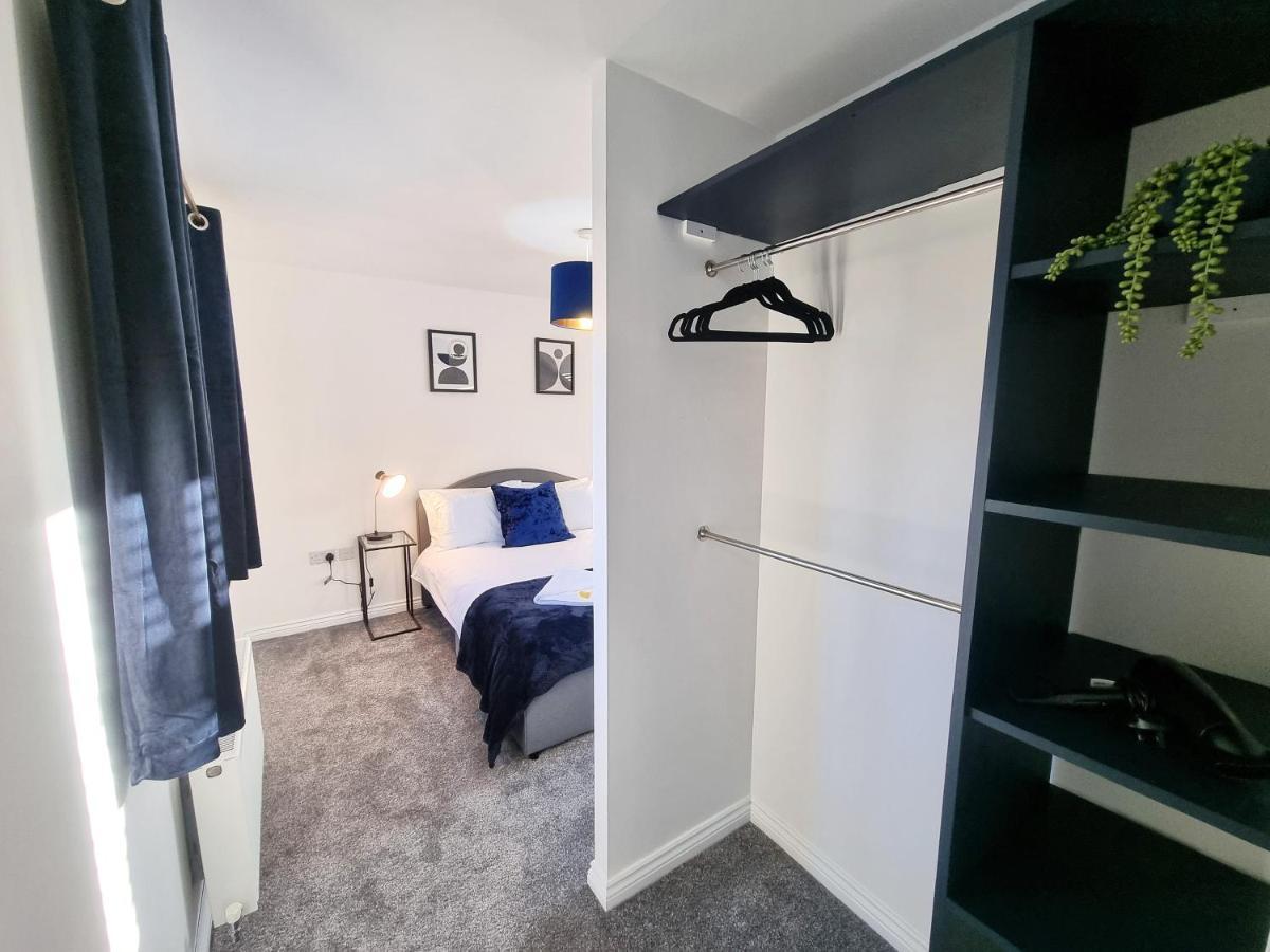 Stylish 3 Bedrooms & 2 Bathrooms House, Free Parking On Premises! Cambridge  Luaran gambar